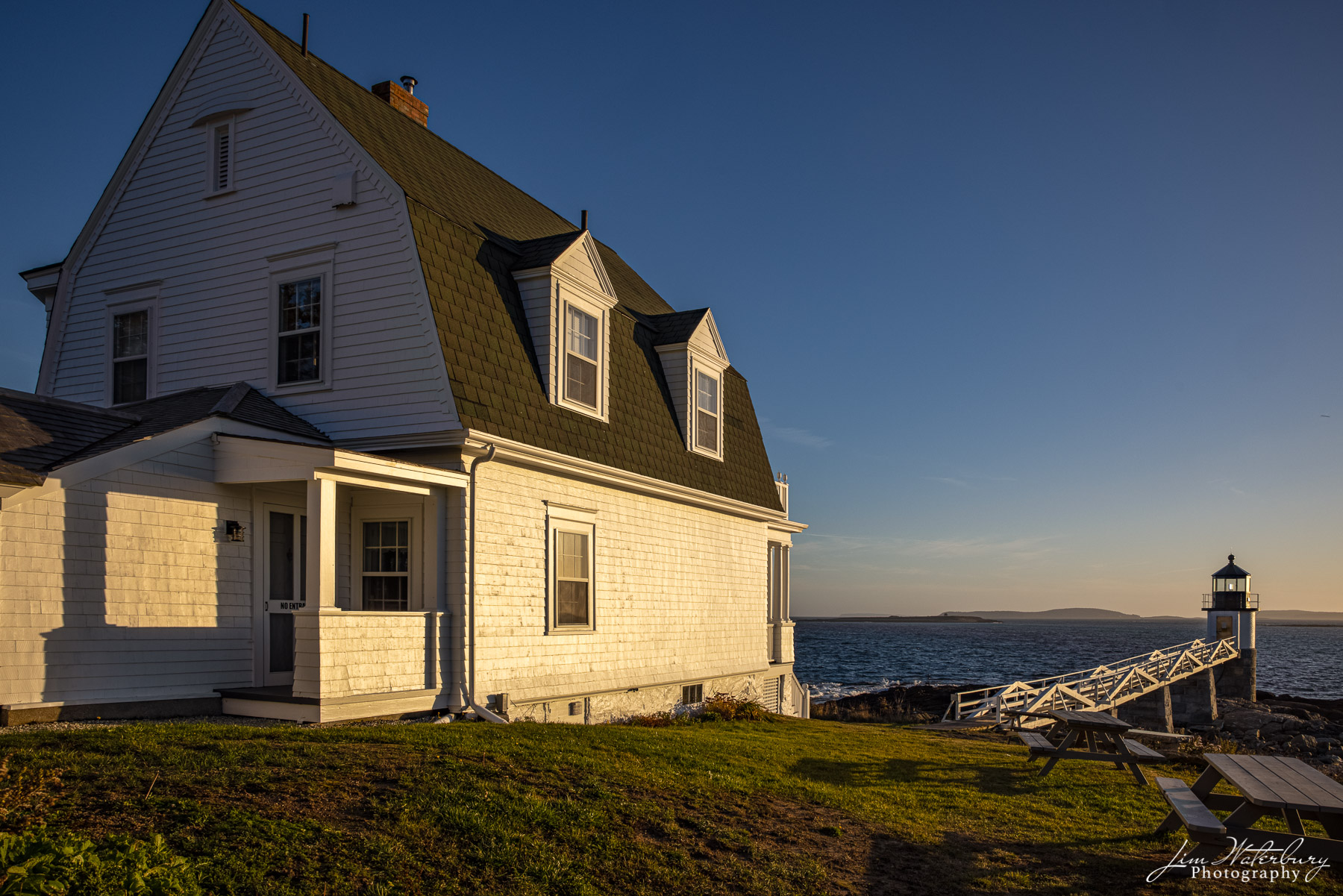 Marshall Point Light The lighthouse at Marshall Point, at the entrance of Port Clyde Harbor in Port Clyde, Maine. The lighthouse was established in...