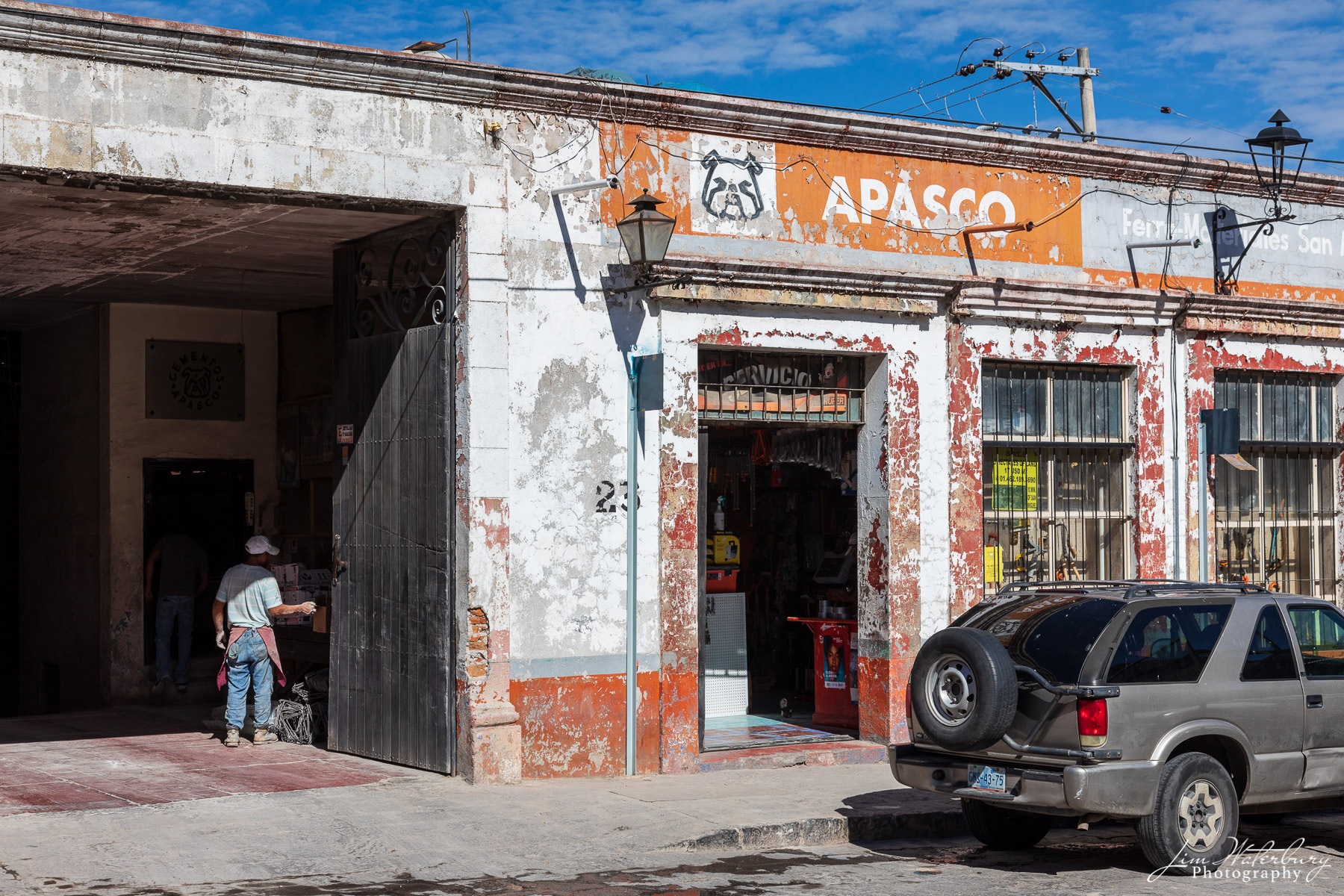 Garage, San Miguel de Allende